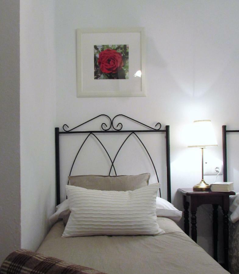 Casa El Callejon De เบนามาโฮมา ภายนอก รูปภาพ